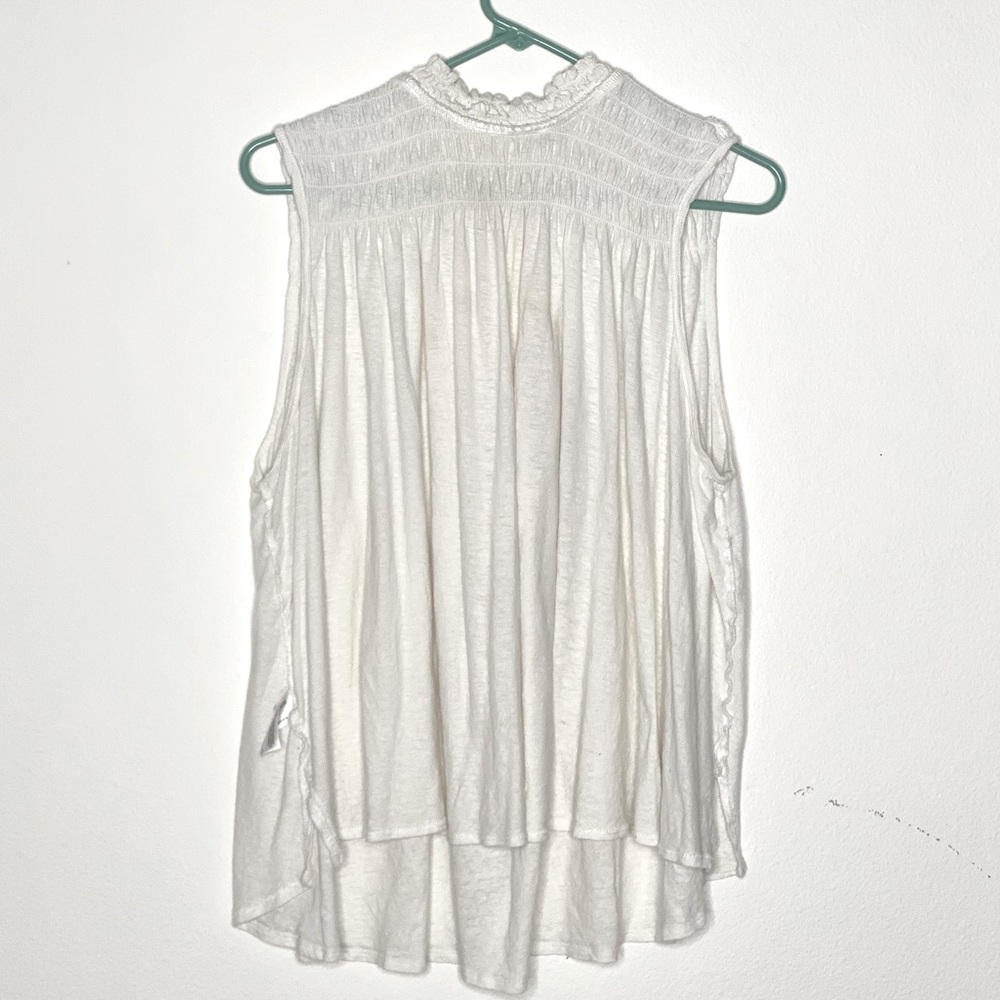 XXL white tank top with ruffled neck